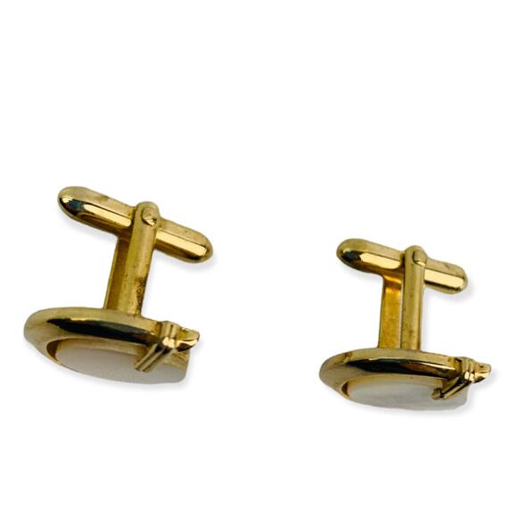 Vintage Signed Swank Cufflinks Goldtone and Mother of Pearl Bullet Back - Picture 2 of 10